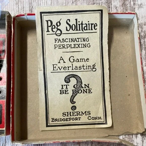 Vintage Peg Solitaire Game - Picture 10 of 12